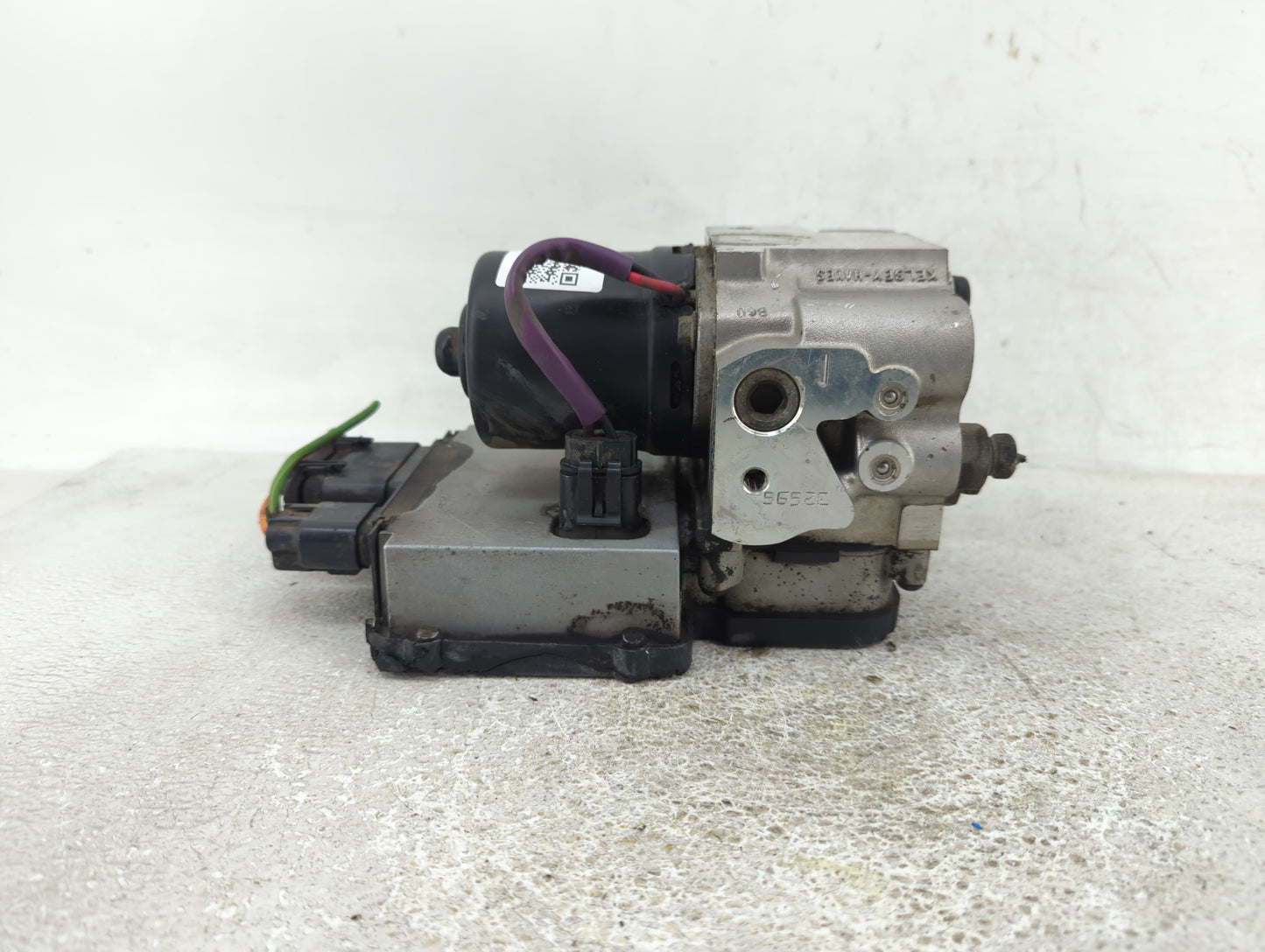 1997 Ford Expedition ABS Pump Control Module Replacement Fits OEM Used Auto Parts - Oemusedautoparts1.com