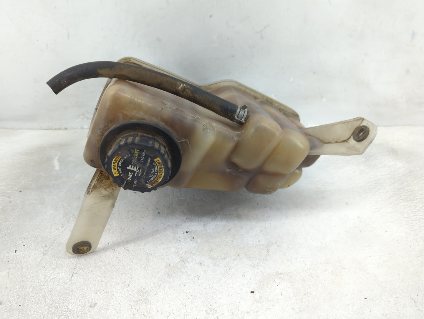 1997 Ford Expedition Radiator Coolant Overflow Expansion Tank Bottle - Oemusedautoparts1.com