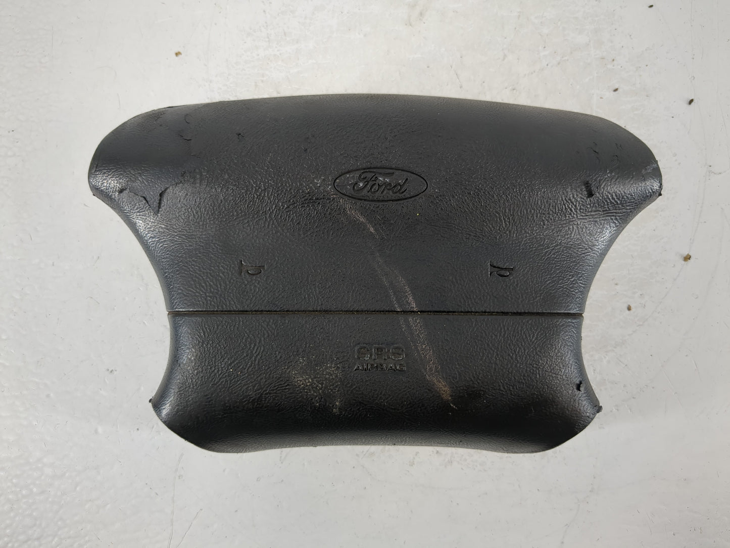 1995-1997 Ford Explorer Air Bag Passenger Right Dashboard OEM P/N:F67B-78043B13-AB Fits Fits 1995 1996 1997 OEM Used Auto Pa