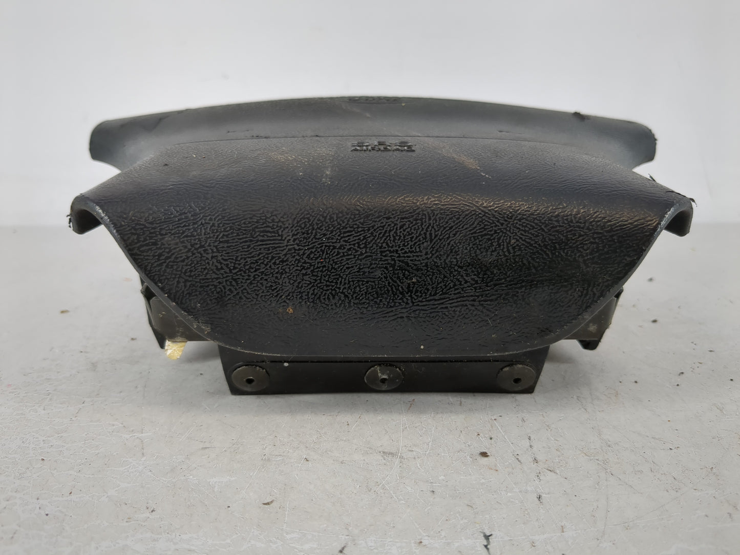 1995-1997 Ford Explorer Air Bag Passenger Right Dashboard OEM P/N:F67B-78043B13-AB Fits Fits 1995 1996 1997 OEM Used Auto Pa
