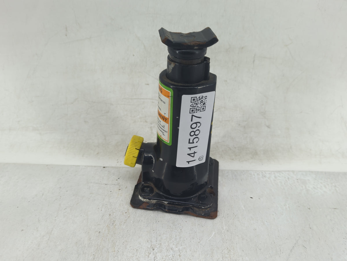 1997 Ford Explorer Spare Scissor Car Jack - Oemusedautoparts1.com