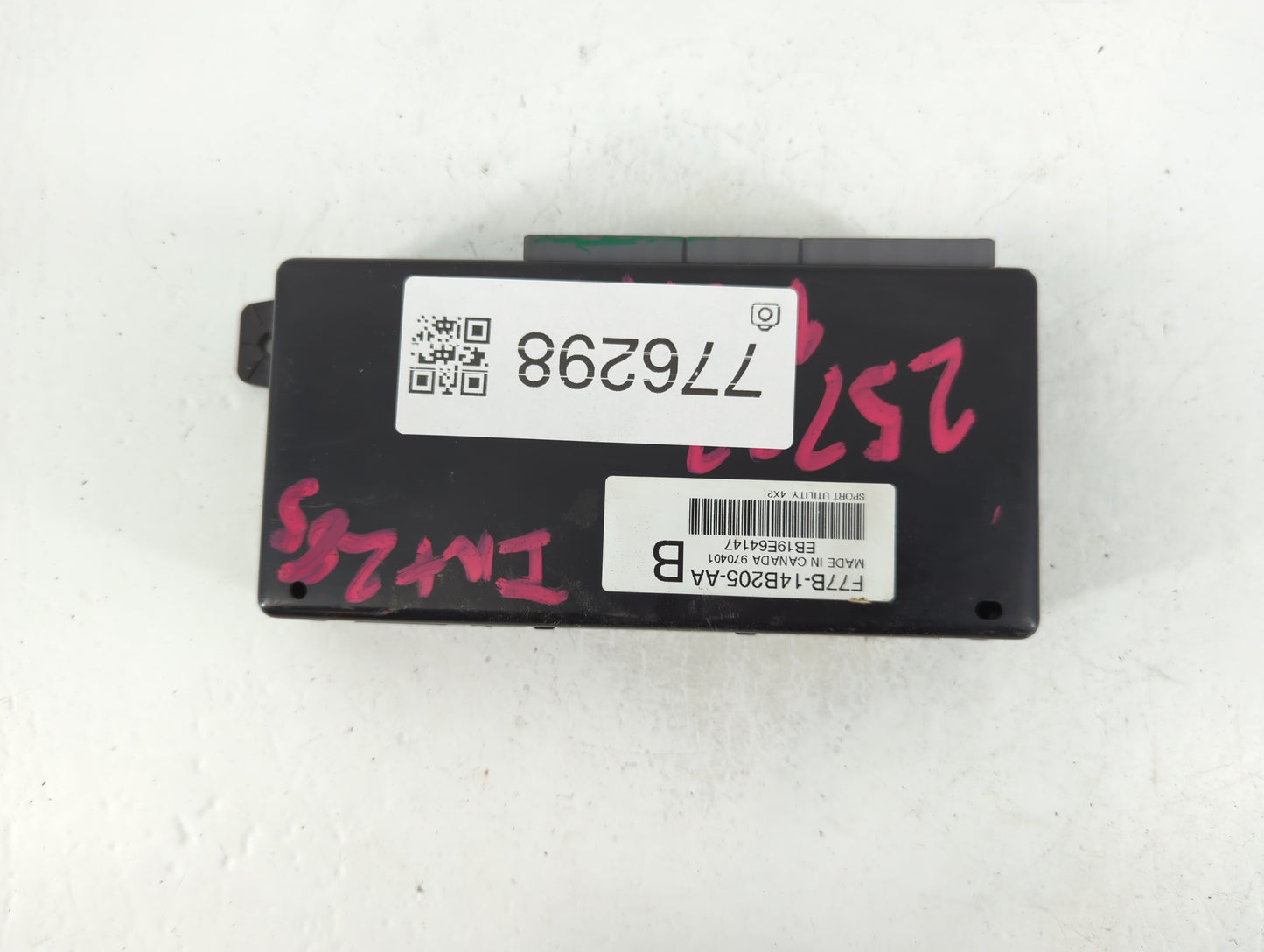 1997-1997 Ford Explorer Chassis Control Module Ccm Bcm Body Control - Oemusedautoparts1.com