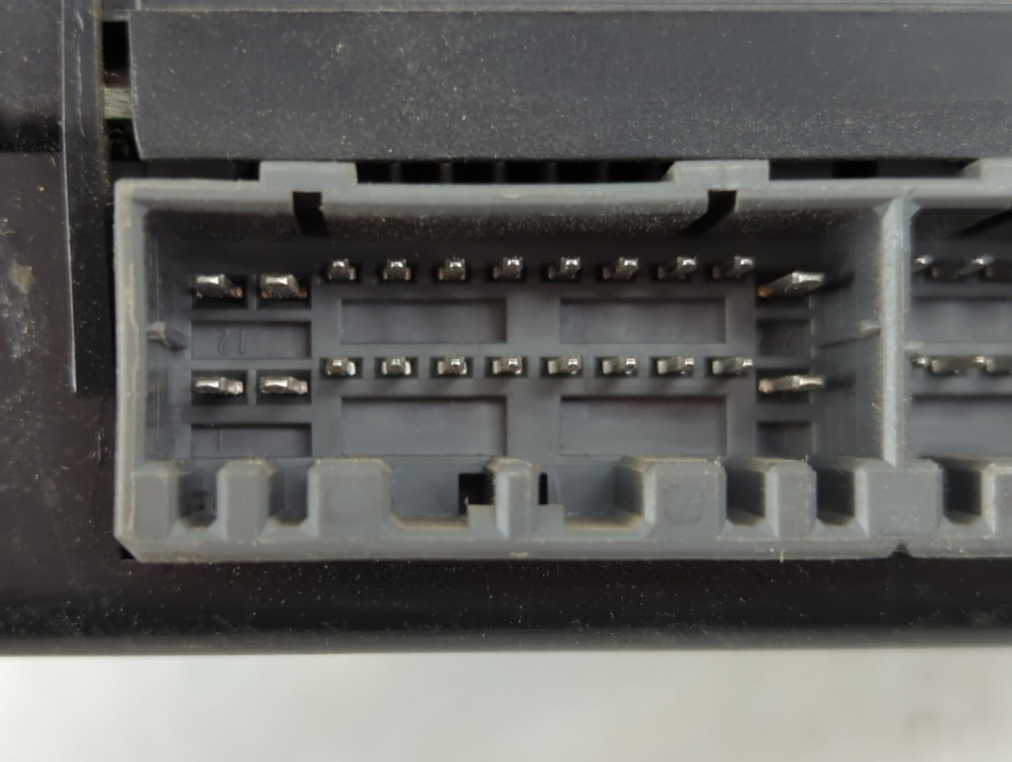1997-1997 Ford Explorer Chassis Control Module Ccm Bcm Body Control - Oemusedautoparts1.com