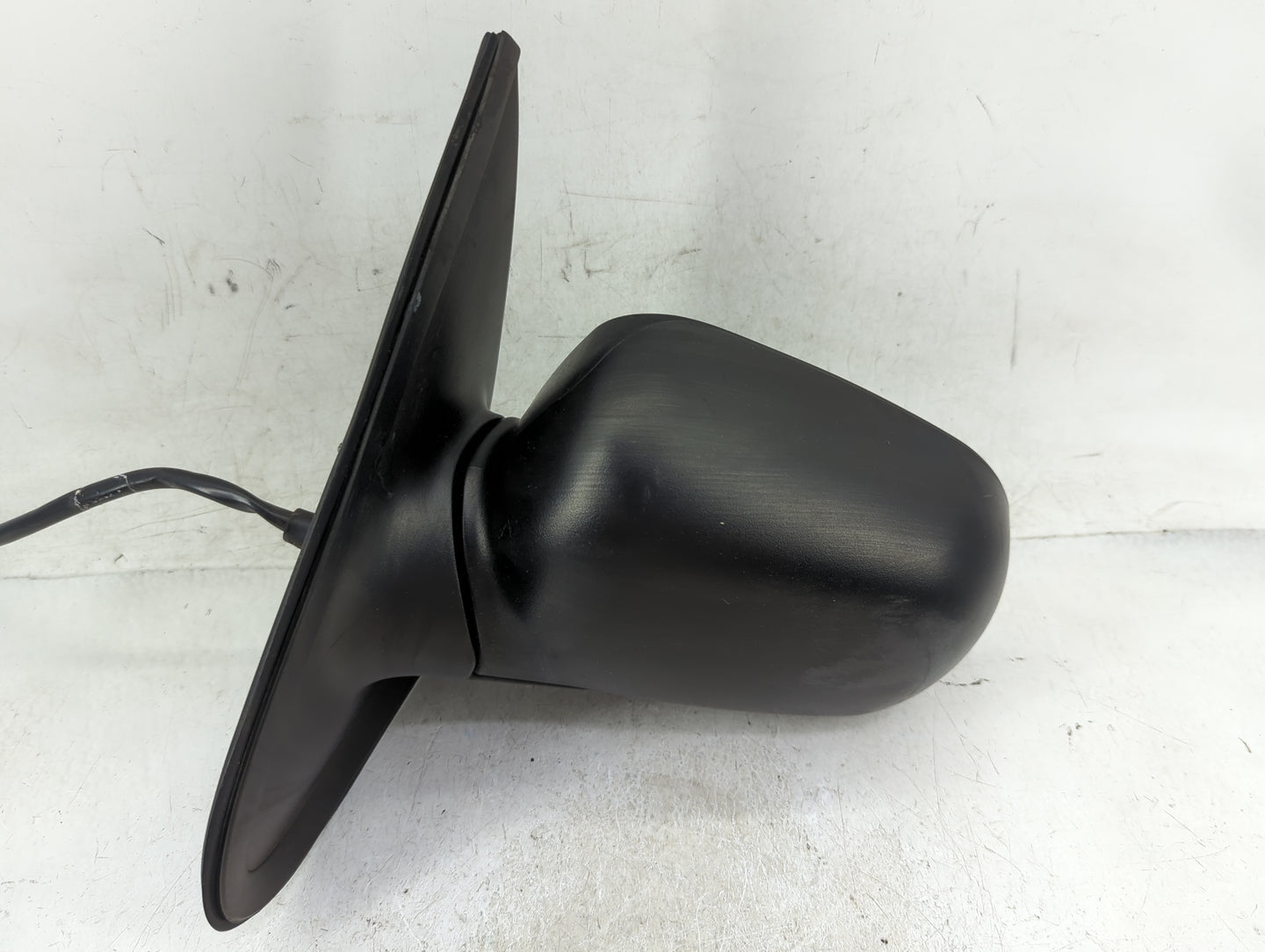 1997 Ford Explorer Driver Side View Mirror - Left Door Mirror OEM Used - Oemusedautoparts1.com
