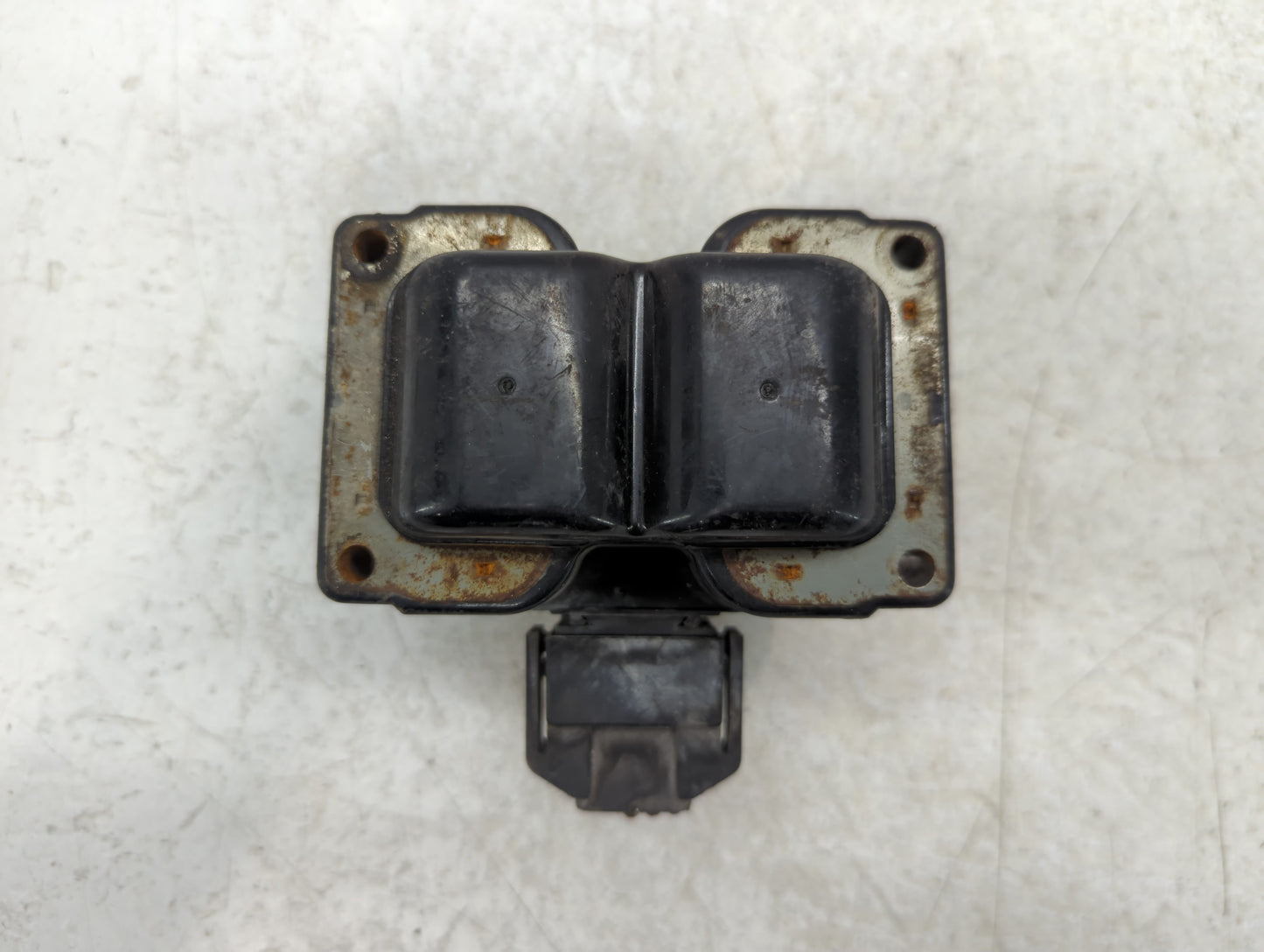 1997-1998 Ford F-150 Ignition Coil Igniter Pack - Oemusedautoparts1.com