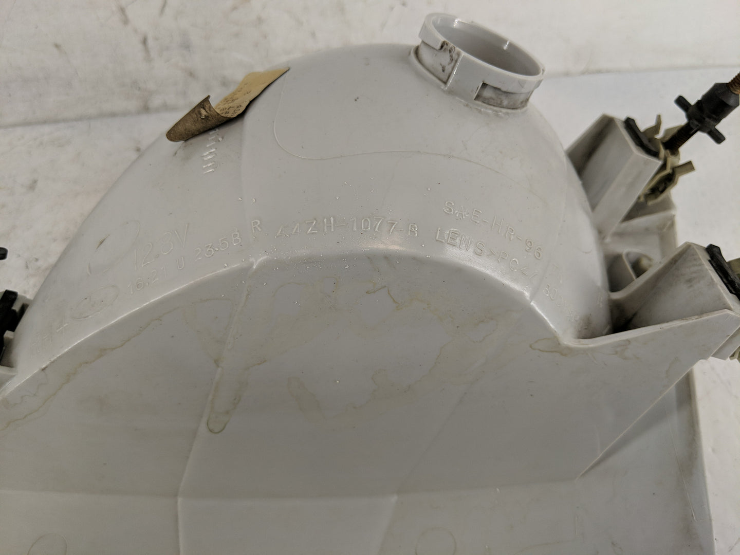 1997-2003 Ford F-150 Passenger Right Oem Head Light Headlight Lamp - Oemusedautoparts1.com