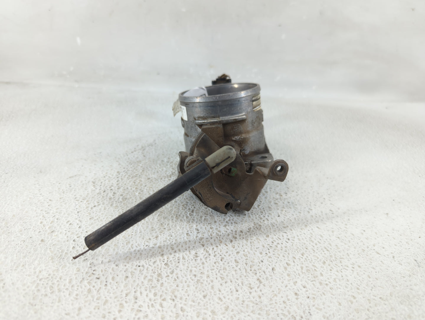 1997 Ford F-150 Throttle Body P/N:F65E-CA Fits OEM Used Auto Parts - Oemusedautoparts1.com