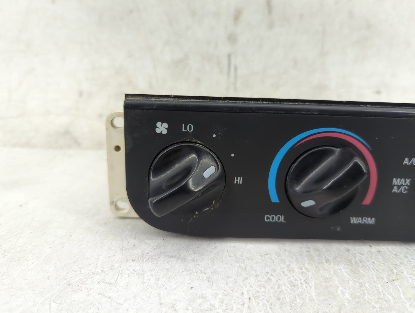 1997-1998 Ford F-150 Climate Control Module Temperature AC/Heater Replacement P/N:F75H-19E764-FA Fits Fits 1997 1998 OEM Use