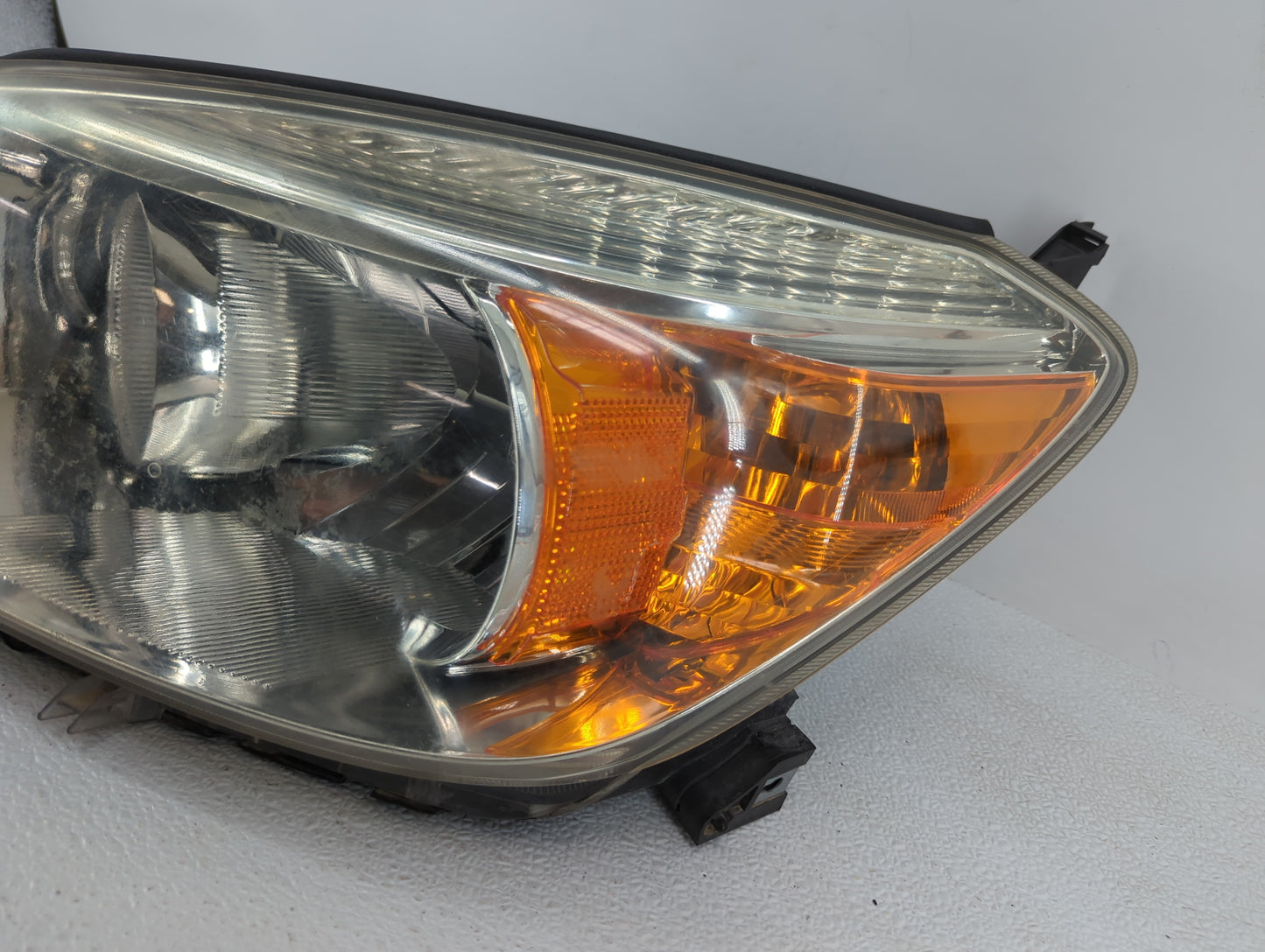 1997 Ford F-150 Driver Left Oem Head Light Headlight Lamp - Oemusedautoparts1.com