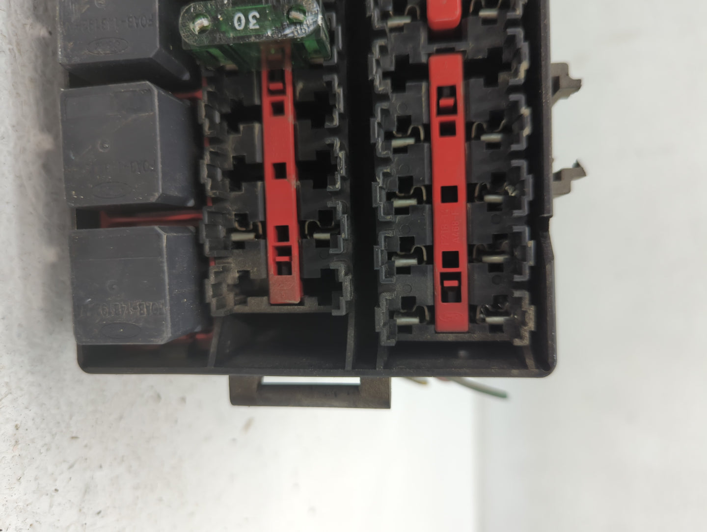 1997 Ford F-150 Fusebox Fuse Box Panel Relay Module Fits OEM Used Auto Parts - Oemusedautoparts1.com