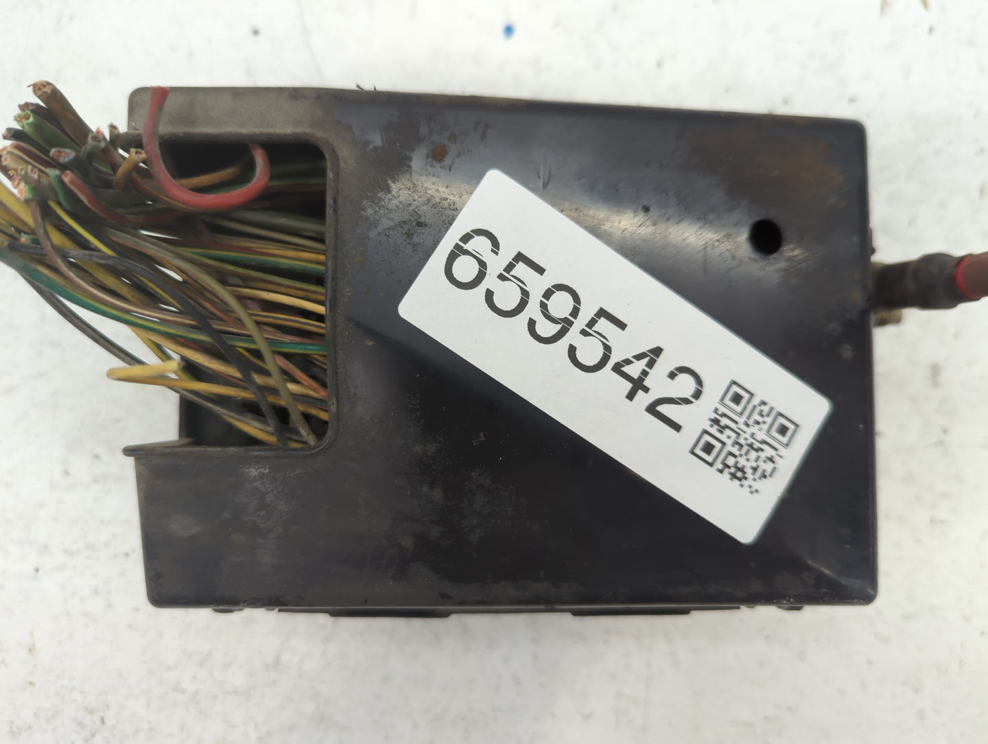 1997 Ford F-150 Fusebox Fuse Box Panel Relay Module Fits OEM Used Auto Parts - Oemusedautoparts1.com