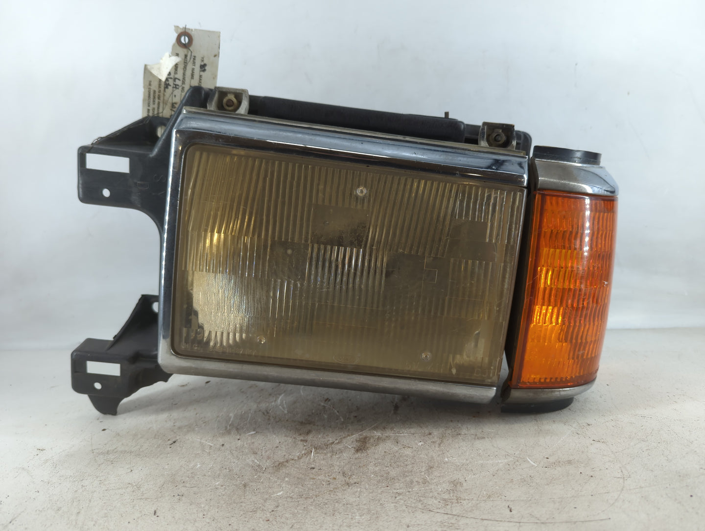 1997-2003 Ford F-150 Driver Left Oem Head Light Headlight Lamp - Oemusedautoparts1.com