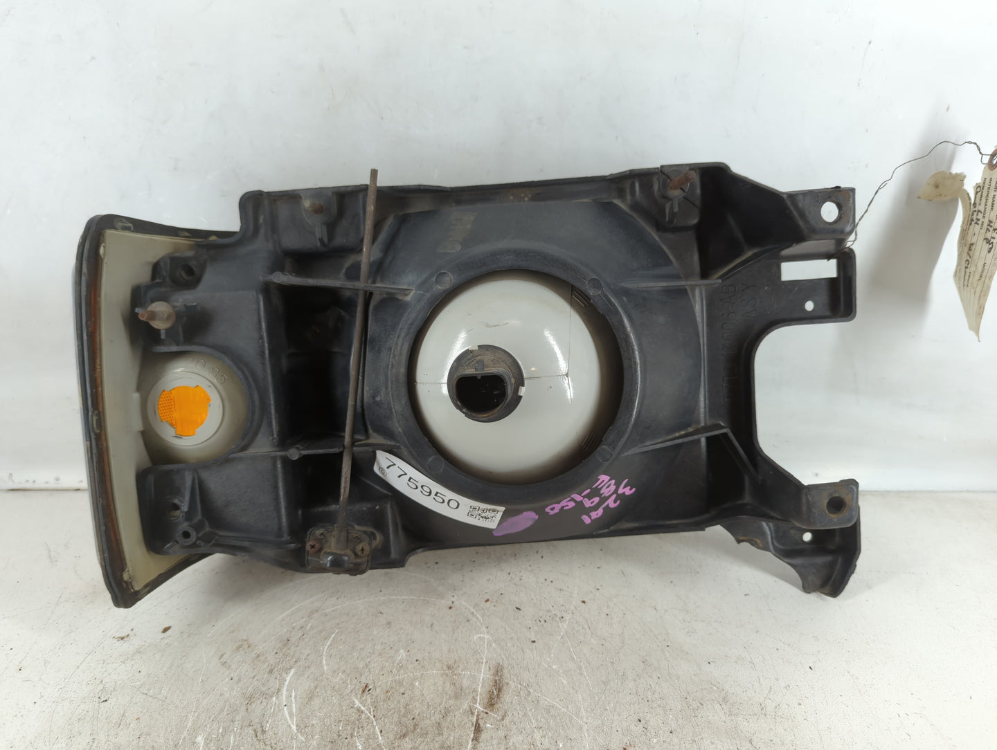 1997-2003 Ford F-150 Driver Left Oem Head Light Headlight Lamp - Oemusedautoparts1.com