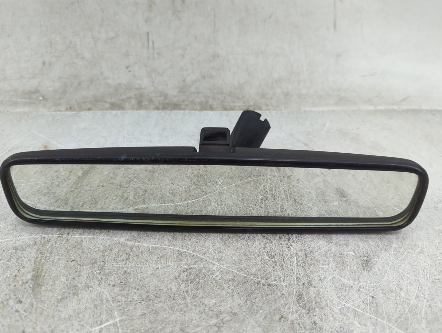 1997 Ford F-350 Interior Rear View Mirror Replacement OEM Fits OEM Used Auto Parts - Oemusedautoparts1.com