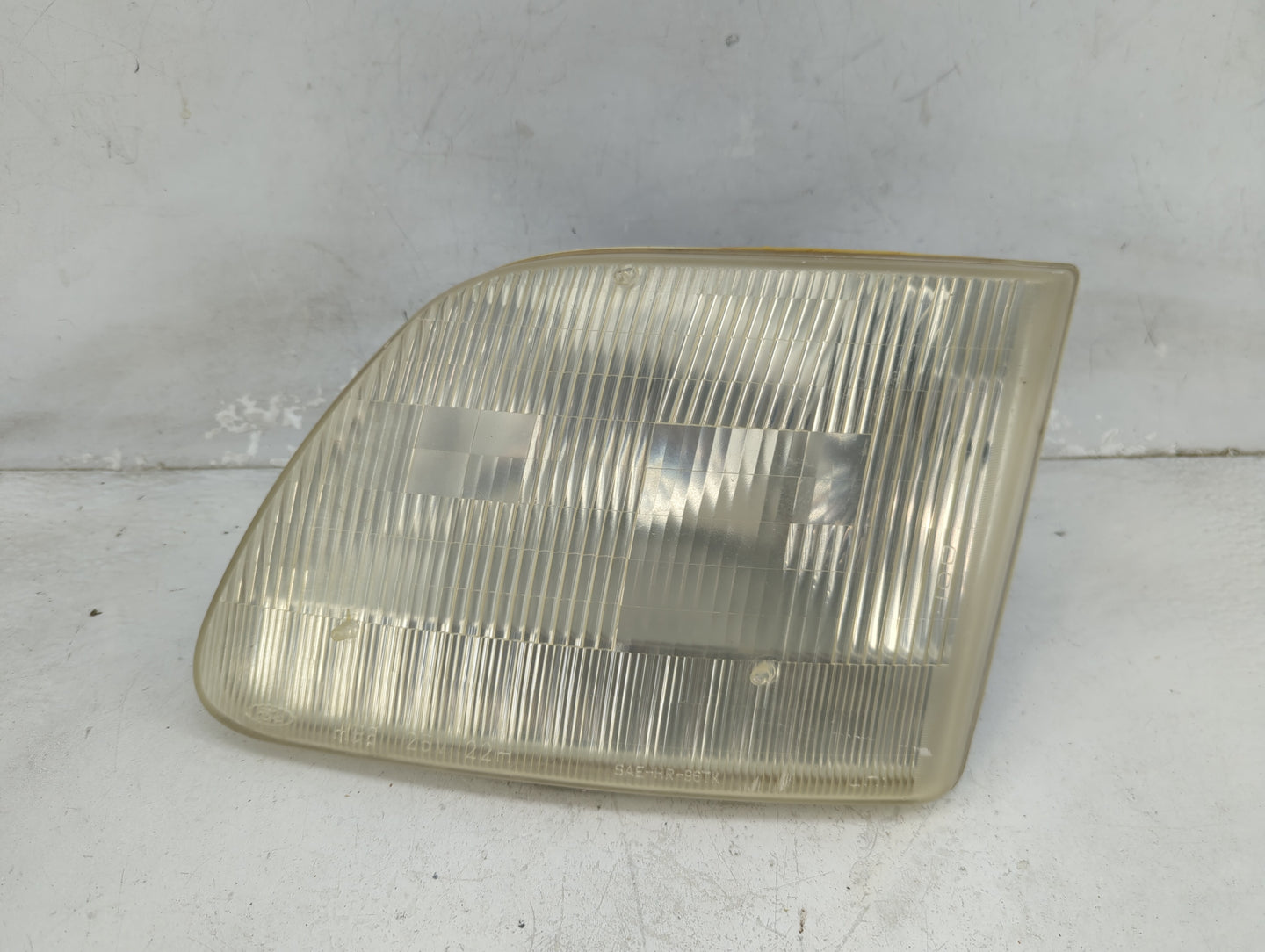 Ford F150 Passenger Right Oem Head Light Headlight Lamp - Oemusedautoparts1.com