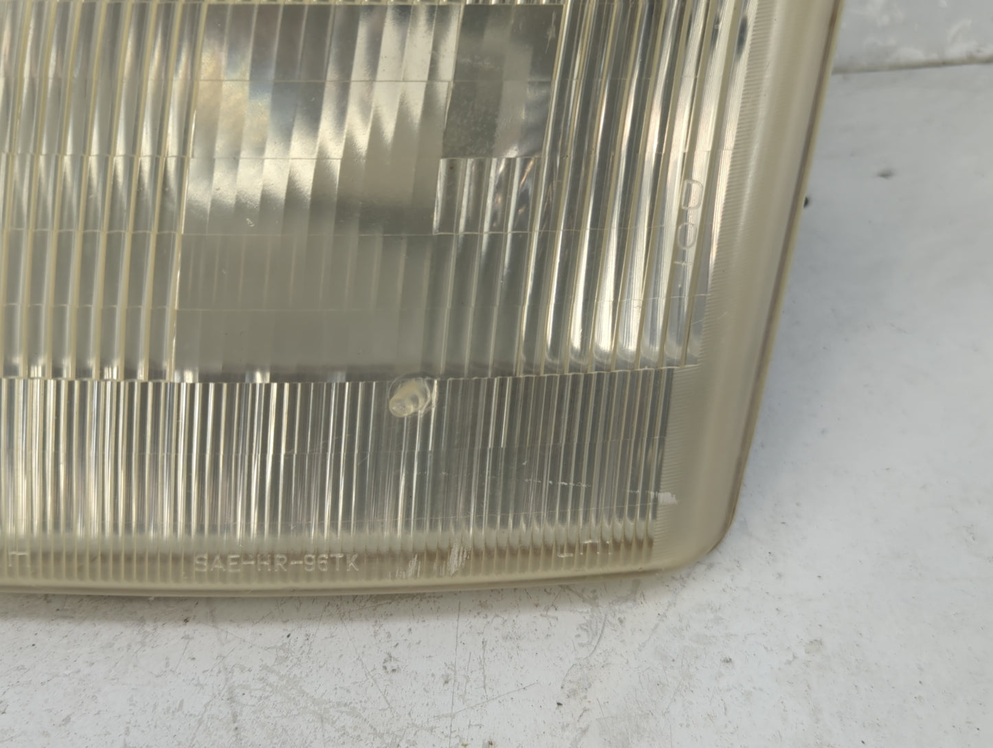 Ford F150 Passenger Right Oem Head Light Headlight Lamp - Oemusedautoparts1.com