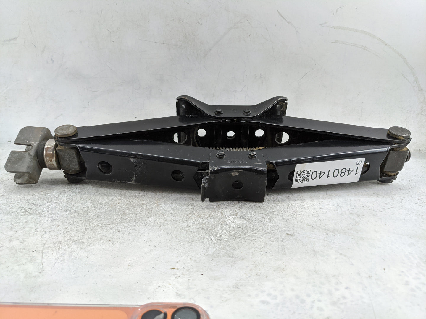 1997 Ford F150 Spare Scissor Car Jack Black 1480140 - Oemusedautoparts1.com