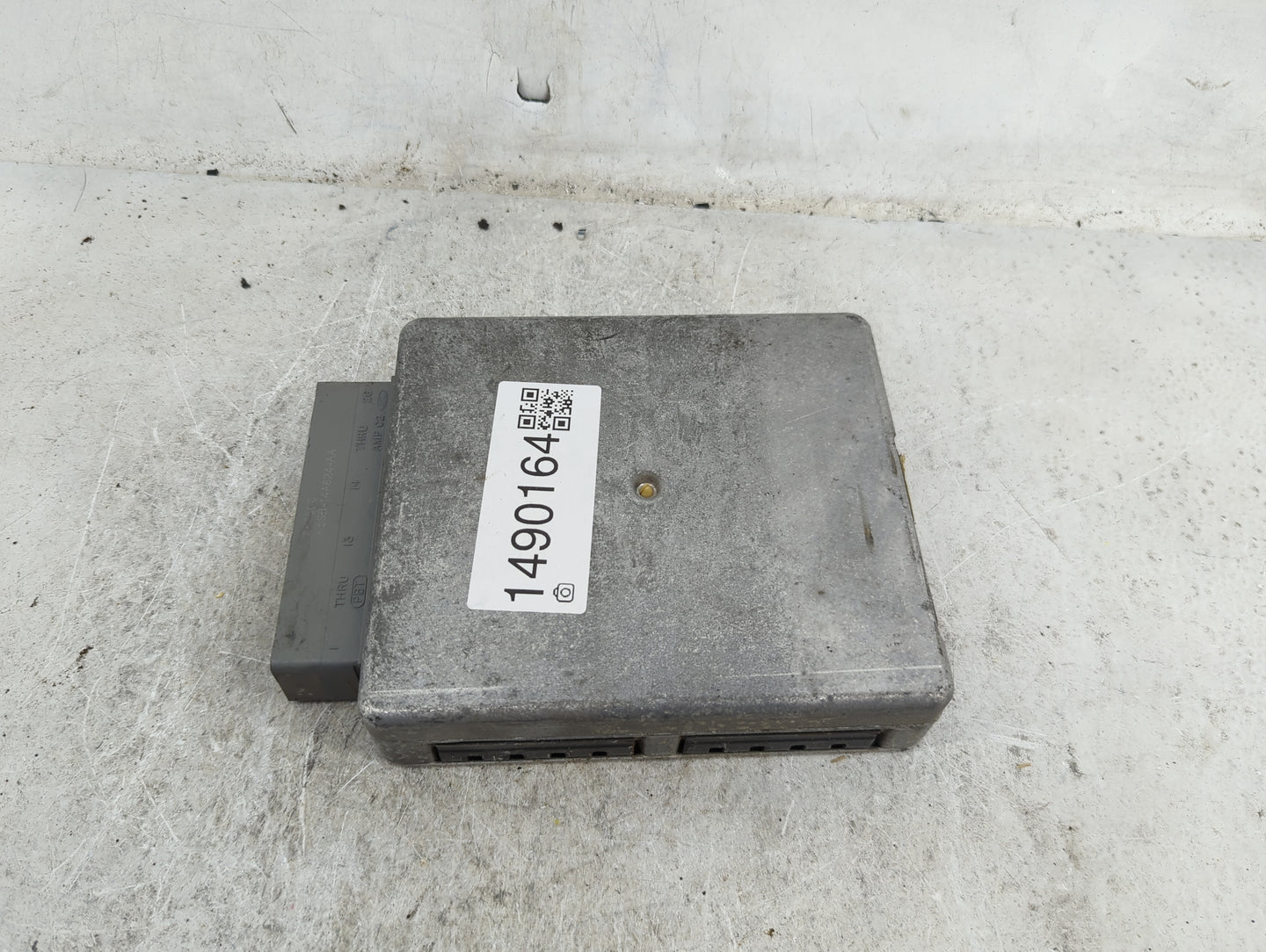 1997 Ford F150 PCM Engine Control Computer ECU ECM PCU OEM P/N:F75F-12A650-AJC ML2-337, YSL2 Fits OEM Used Auto Parts - Oemu
