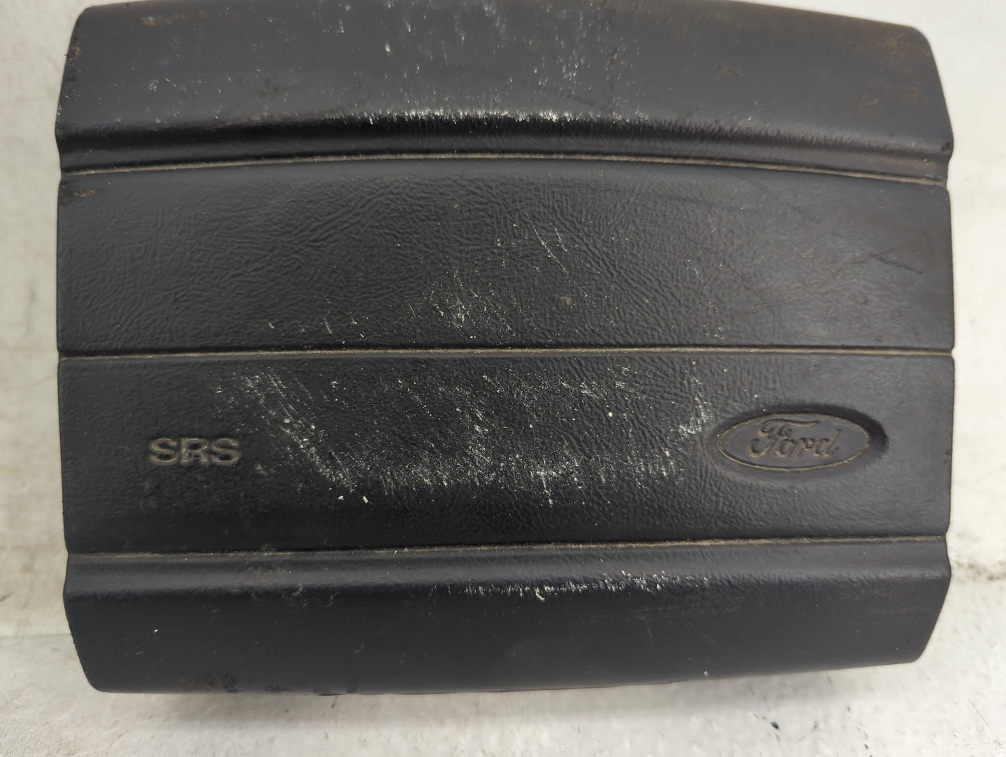1997 Ford F Series Air Bag Driver Left Steering Wheel Mounted - Oemusedautoparts1.com