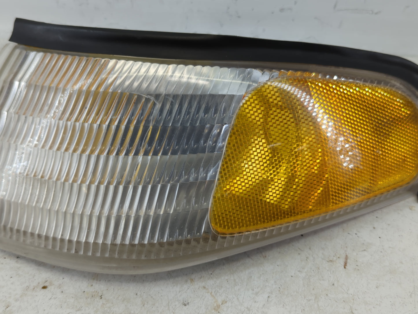 1994-1998 Ford Mustang Passenger Right Oem Front Light Lamp - Oemusedautoparts1.com