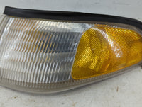 1994-1998 Ford Mustang Passenger Right Oem Front Light Lamp - Oemusedautoparts1.com