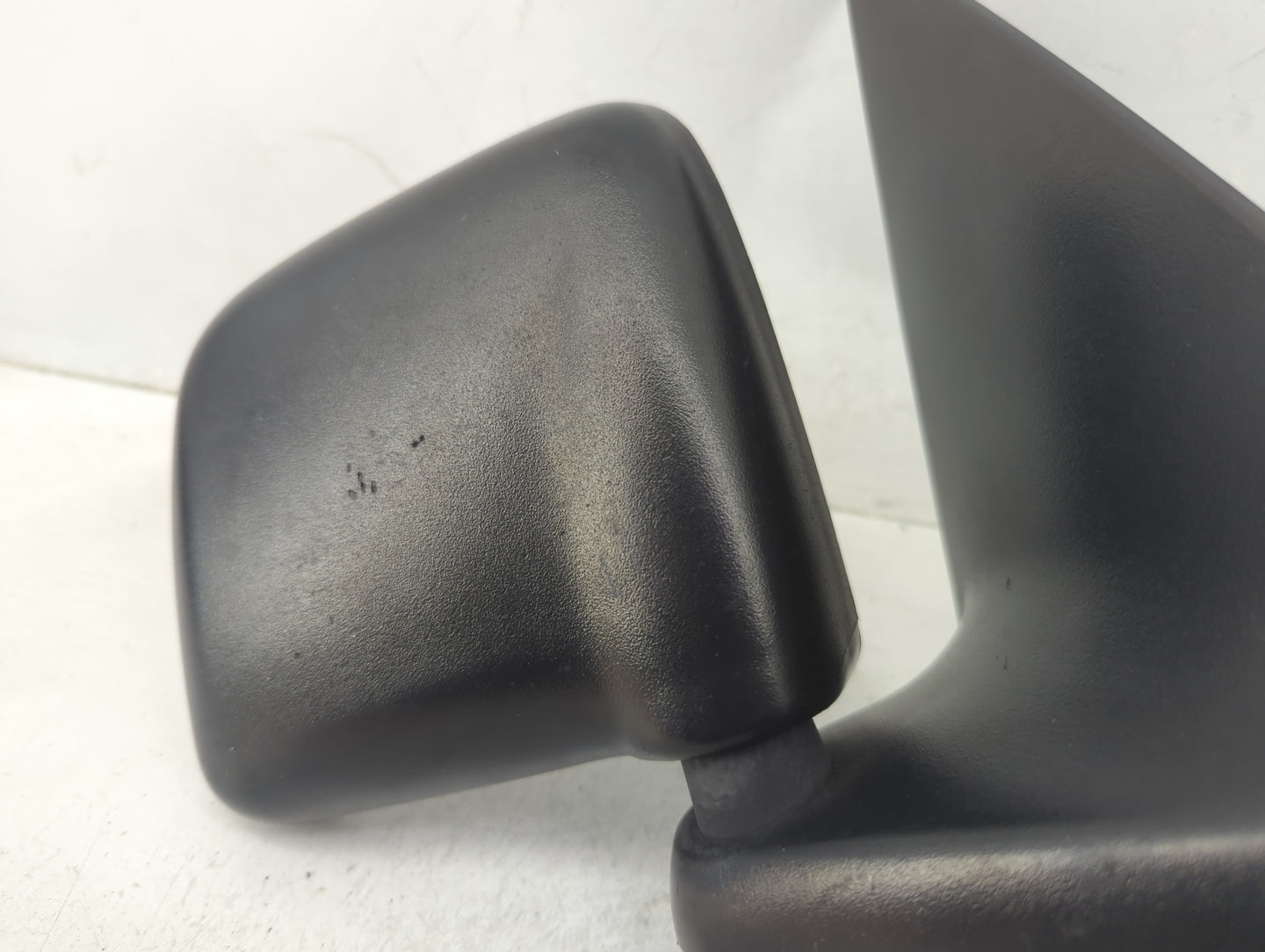 1995-2005 Ford Ranger Passenger Side View Mirror - Right Door Mirror OEM Used - Oemusedautoparts1.com