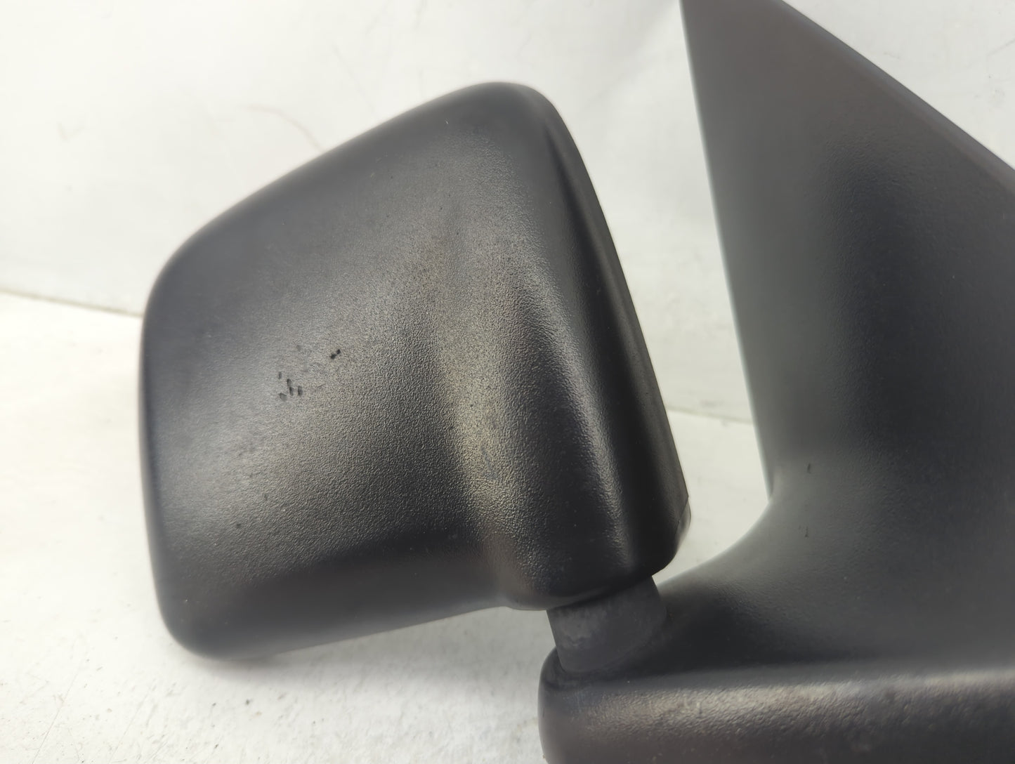 1995-2005 Ford Ranger Passenger Side View Mirror - Right Door Mirror OEM Used - Oemusedautoparts1.com