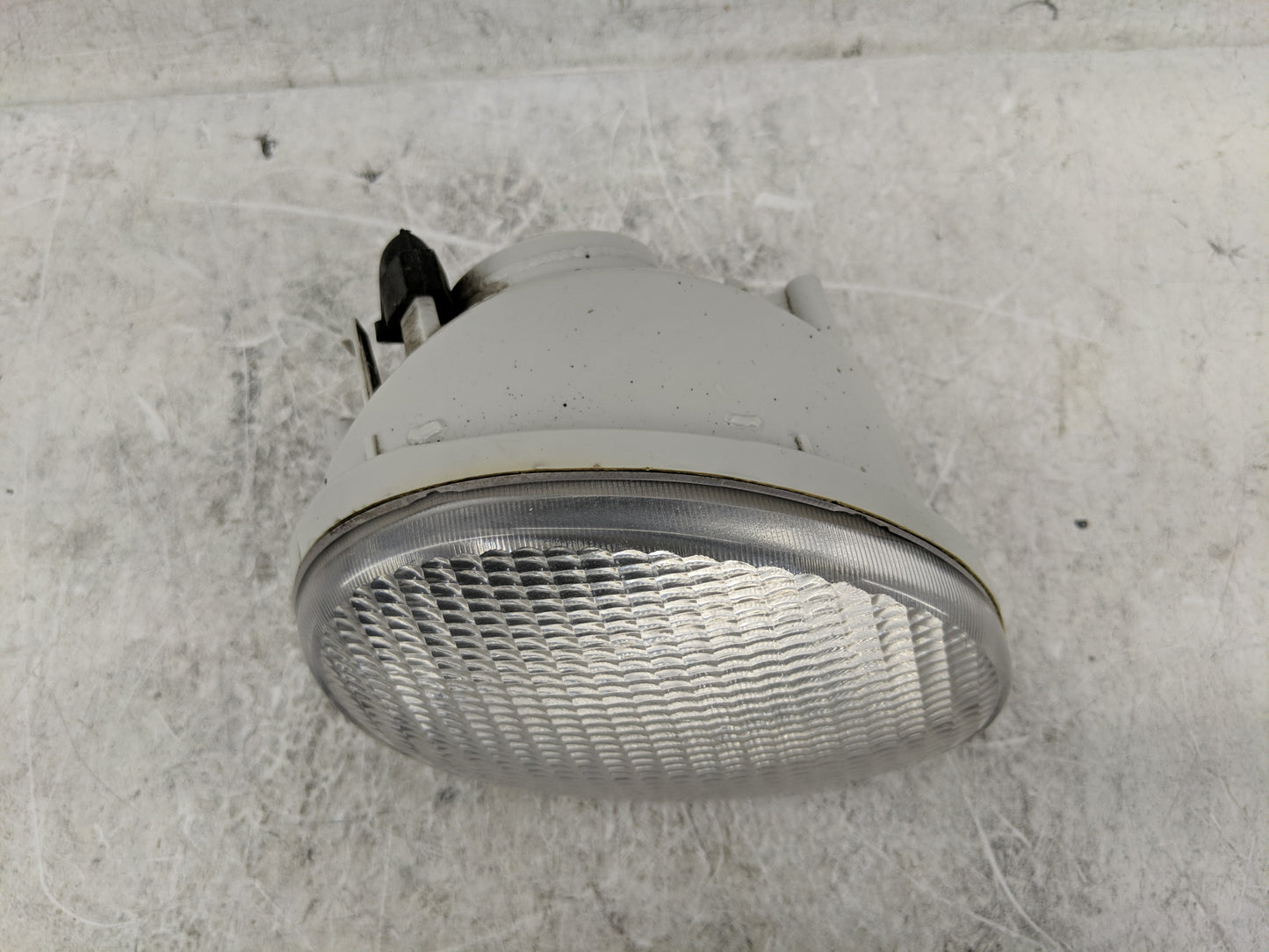 1996-1997 Ford Taurus Passenger Right Oem Front Light Lamp - Oemusedautoparts1.com
