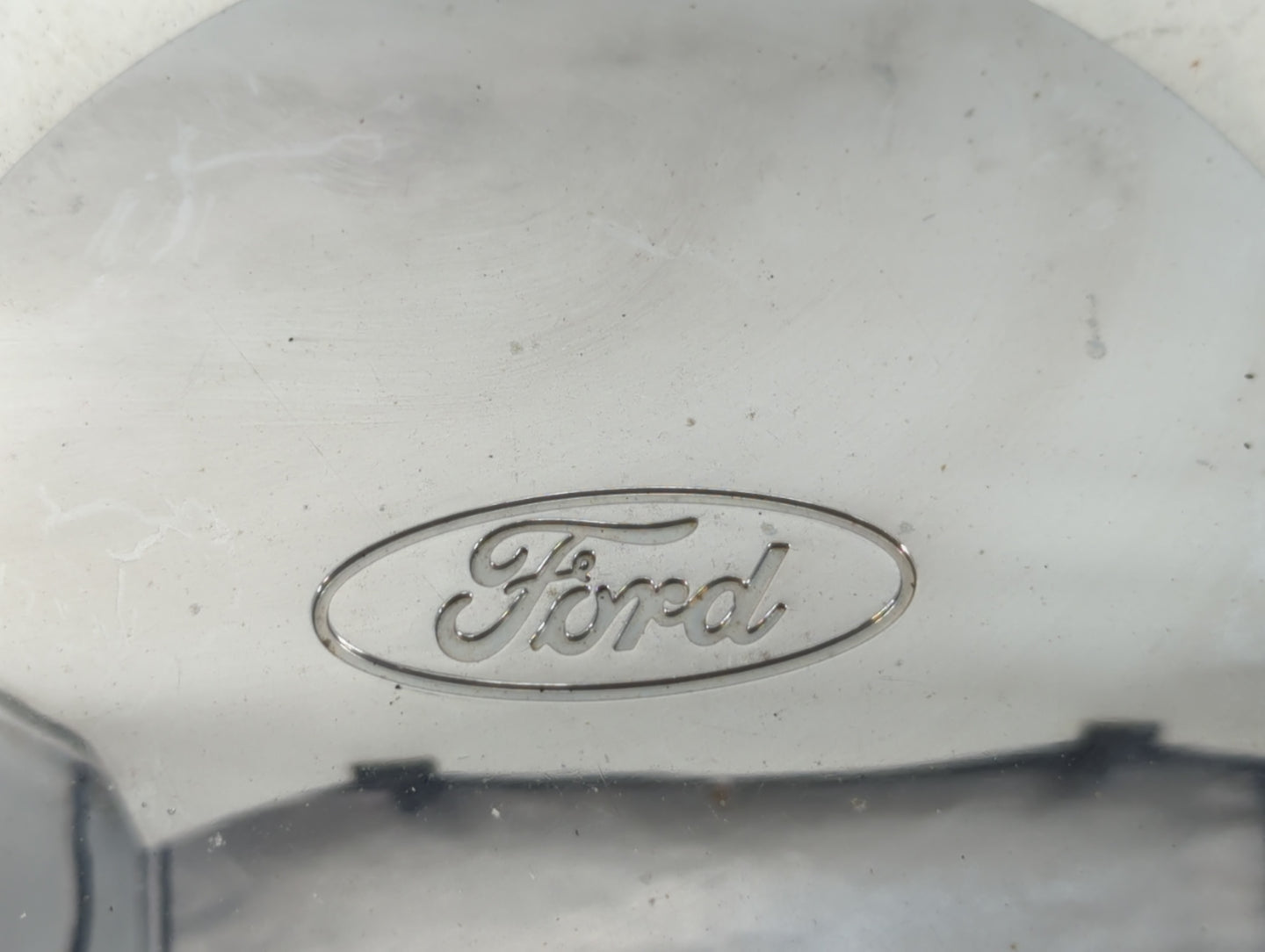 1997 Ford Taurus Rim Wheel Center Cap - Oemusedautoparts1.com