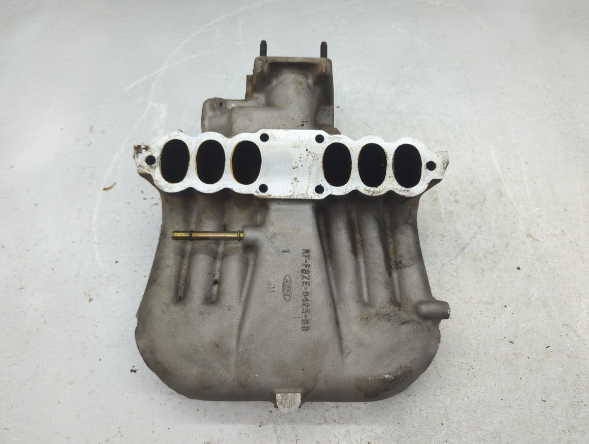 1996-1997 Ford Thunderbird Air Intake Manifold P/N:F8ZE-9425-BB Fits Fits 1996 1997 1998 1999 2000 OEM Used Auto Parts - Oem
