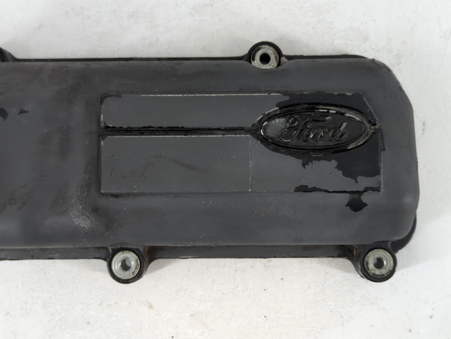 1997 Ford Thunderbird Driver Left Cylinder Head Valve Cover P/N:F4DE-6A513-BC Fits OEM Used Auto Parts - Oemusedautoparts1.c
