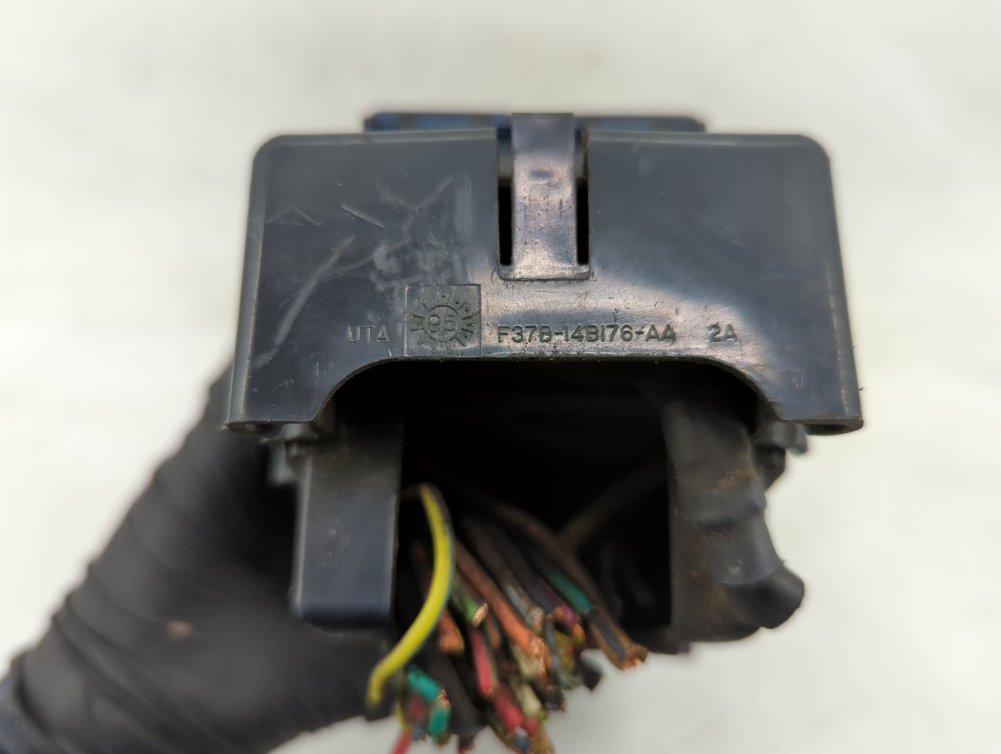 1997 Ford Windstar Fusebox Fuse Box Panel Relay Module P/N:F37B-14B176 Fits OEM Used Auto Parts - Oemusedautoparts1.com