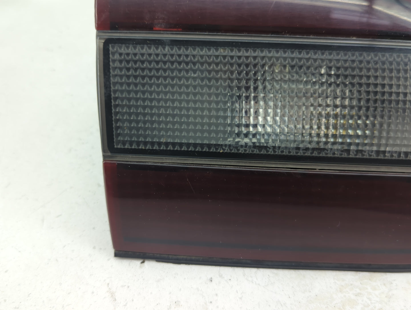 1993-1997 Geo Prizm Tail Light Assembly Passenger Right OEM Fits Fits 1993 1994 1995 1996 1997 OEM Used Auto Parts - Oemused