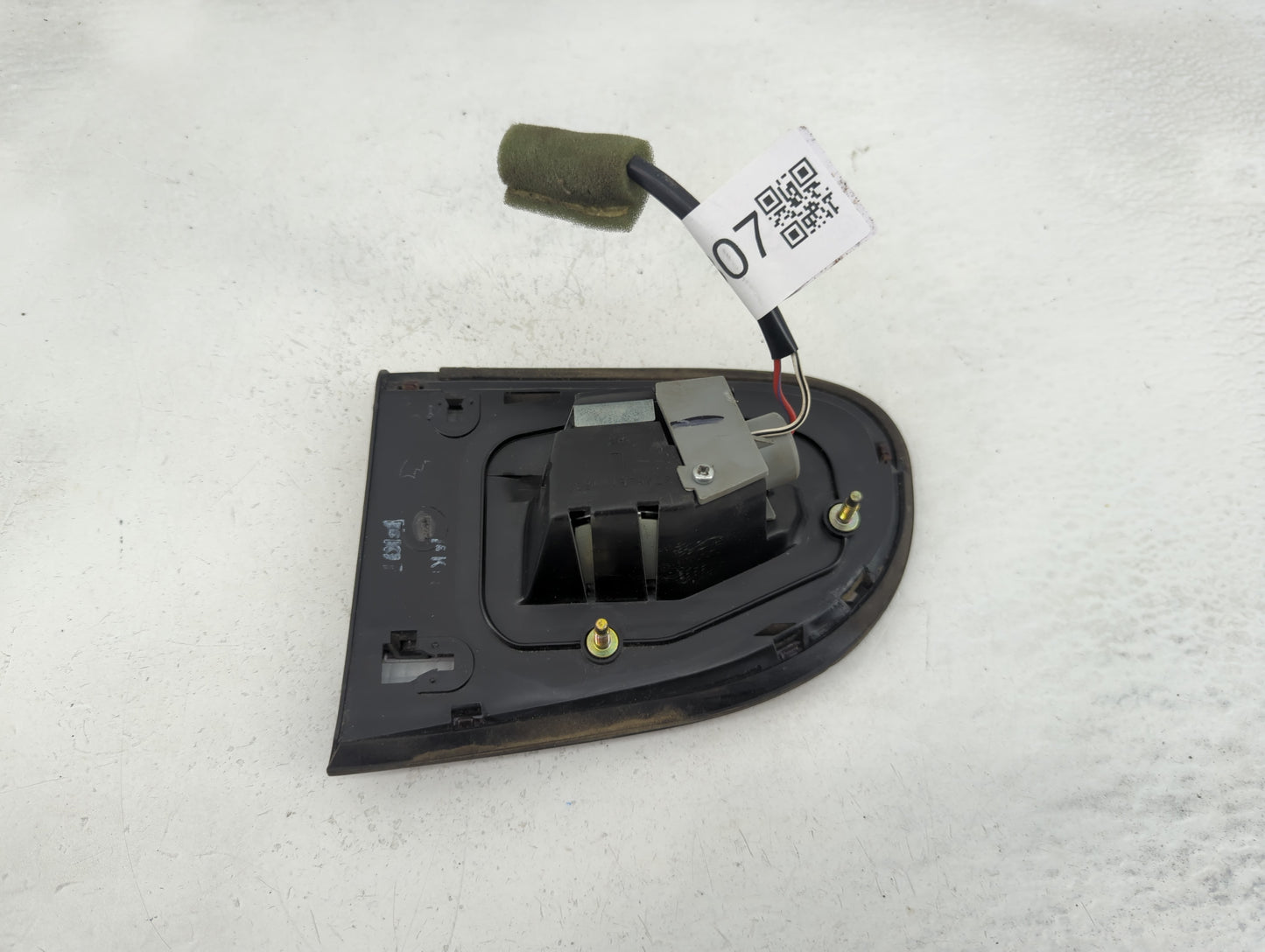 1993-1997 Geo Prizm Tail Light Assembly Passenger Right OEM Fits Fits 1993 1994 1995 1996 1997 OEM Used Auto Parts - Oemused
