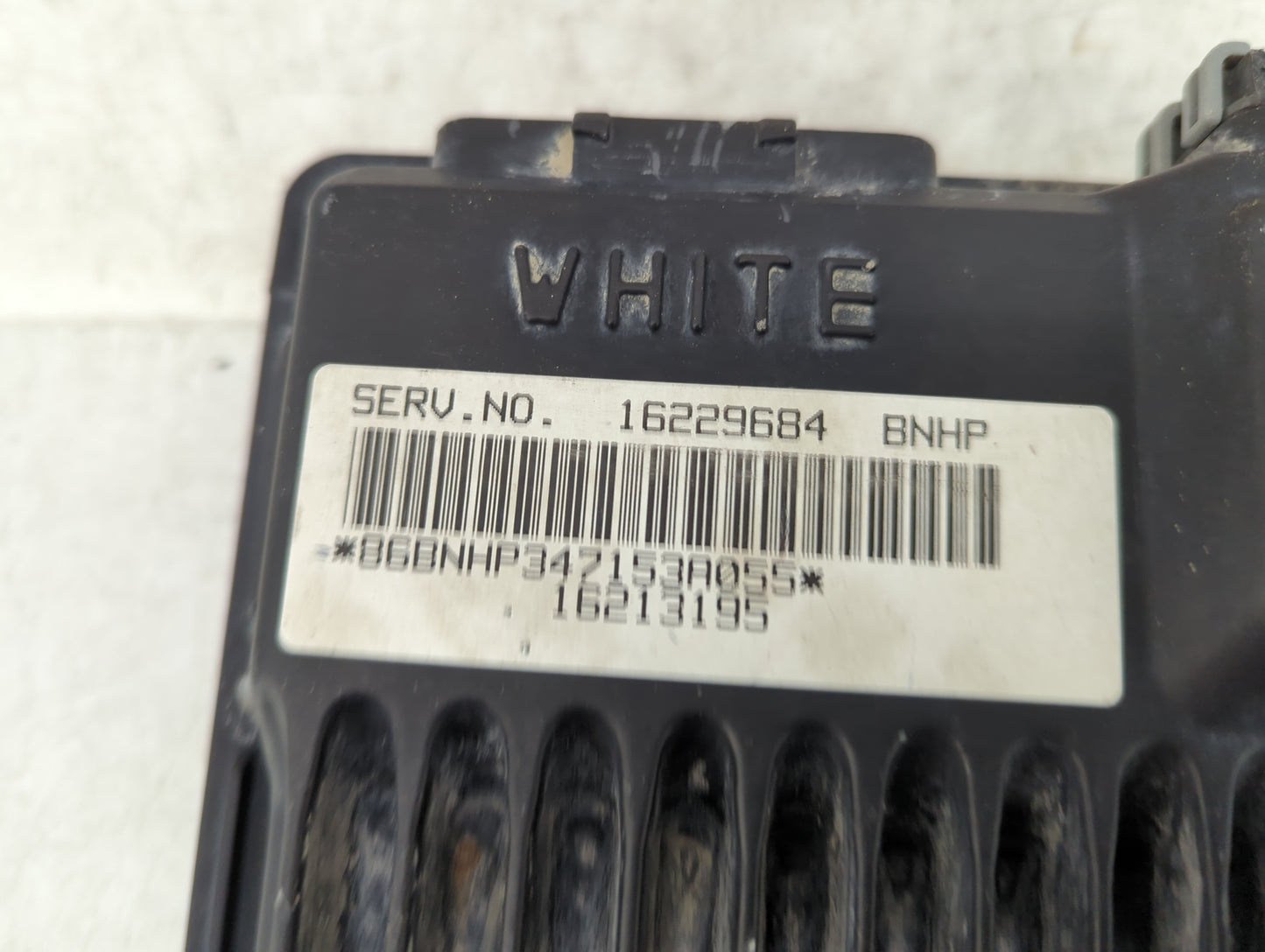 1997 Gmc Astro PCM Engine Control Computer ECU ECM PCU OEM P/N:16229684 Fits OEM Used Auto Parts - Oemusedautoparts1.com