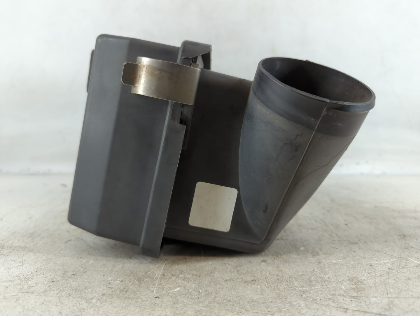 1997 Gmc Chevrolet Air Cleaner Intake-duct Hose Tube - Oemusedautoparts1.com