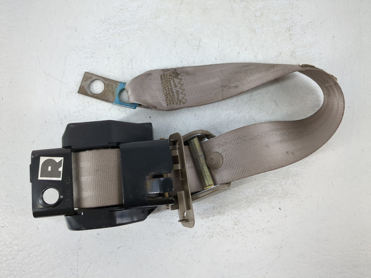 1997 Gmc G1500 Passenger Right Seat Belt Rear Retractor - Oemusedautoparts1.com