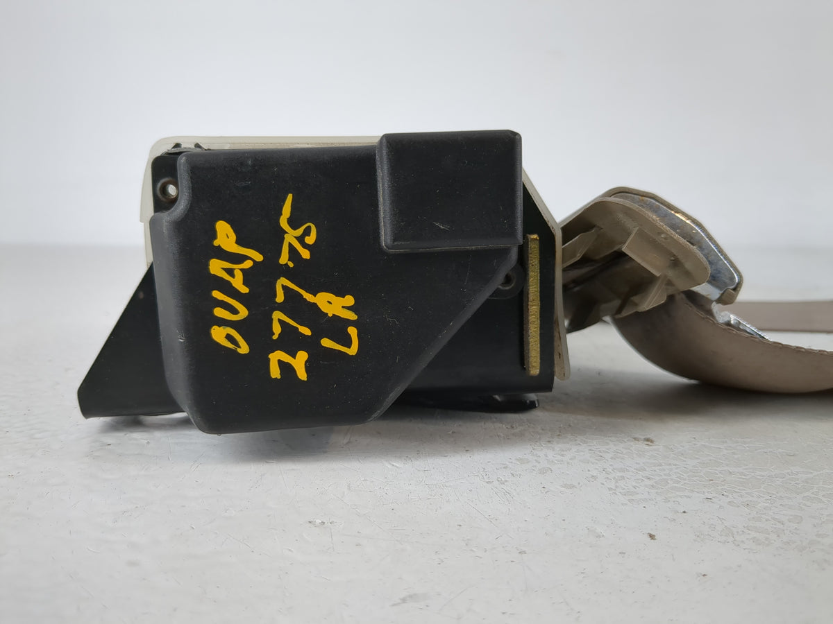 1997 Gmc G1500 Left Driver Seat Belt Rear Retractor - Oemusedautoparts1.com