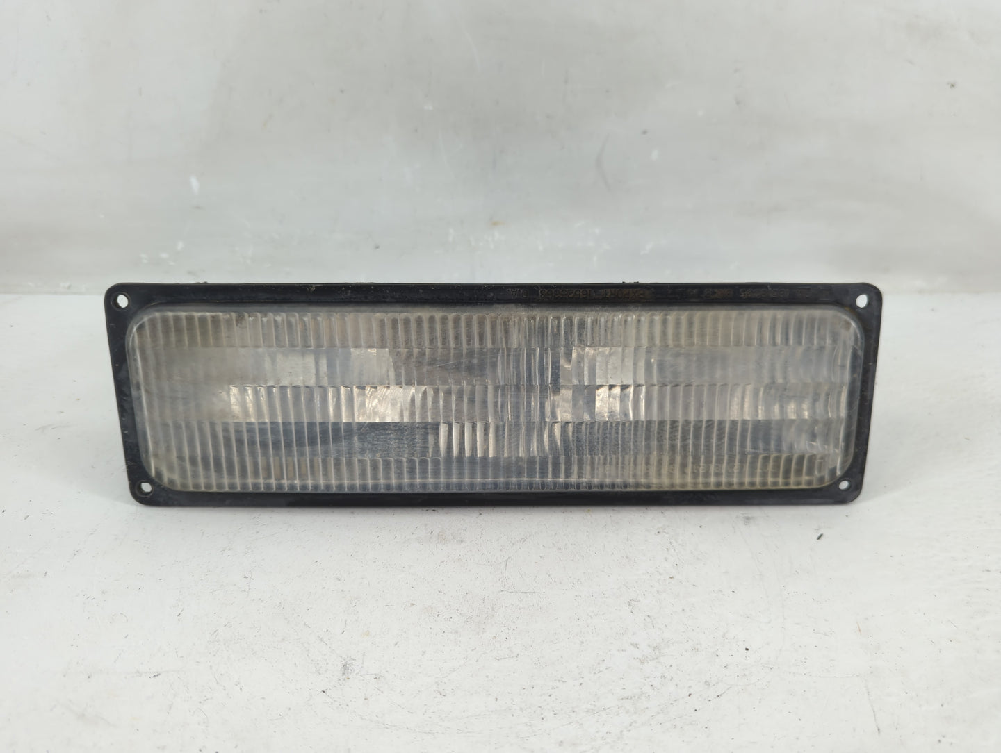 Gmc G1500 Driver Left Oem Front Light Lamp - Oemusedautoparts1.com