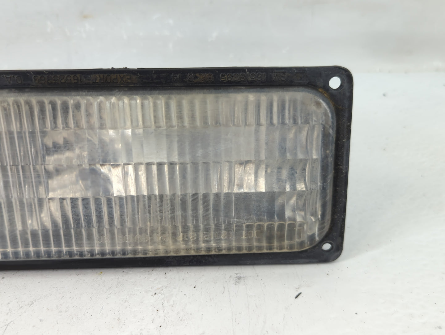 Gmc G1500 Driver Left Oem Front Light Lamp - Oemusedautoparts1.com