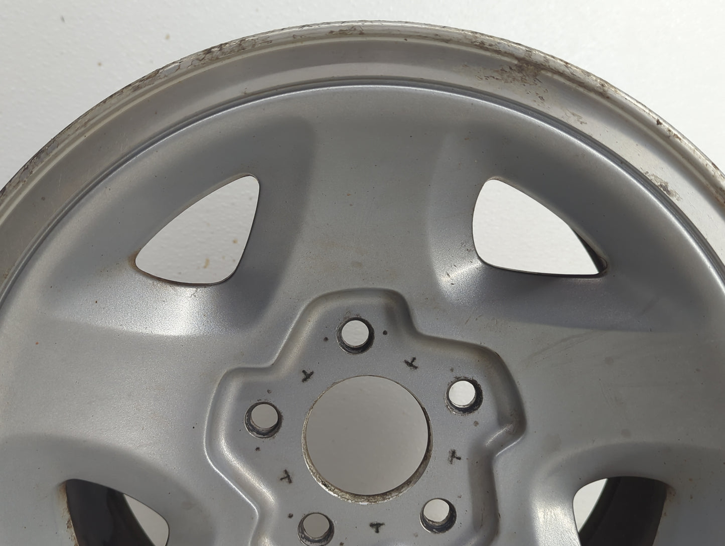 Gmc S10 Blazer Oem Wheel Rim 853957 - Oemusedautoparts1.com