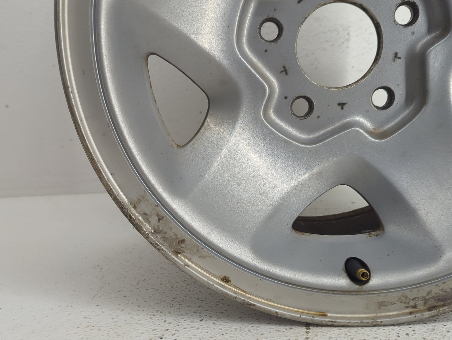 Gmc S10 Blazer Oem Wheel Rim 853957 - Oemusedautoparts1.com