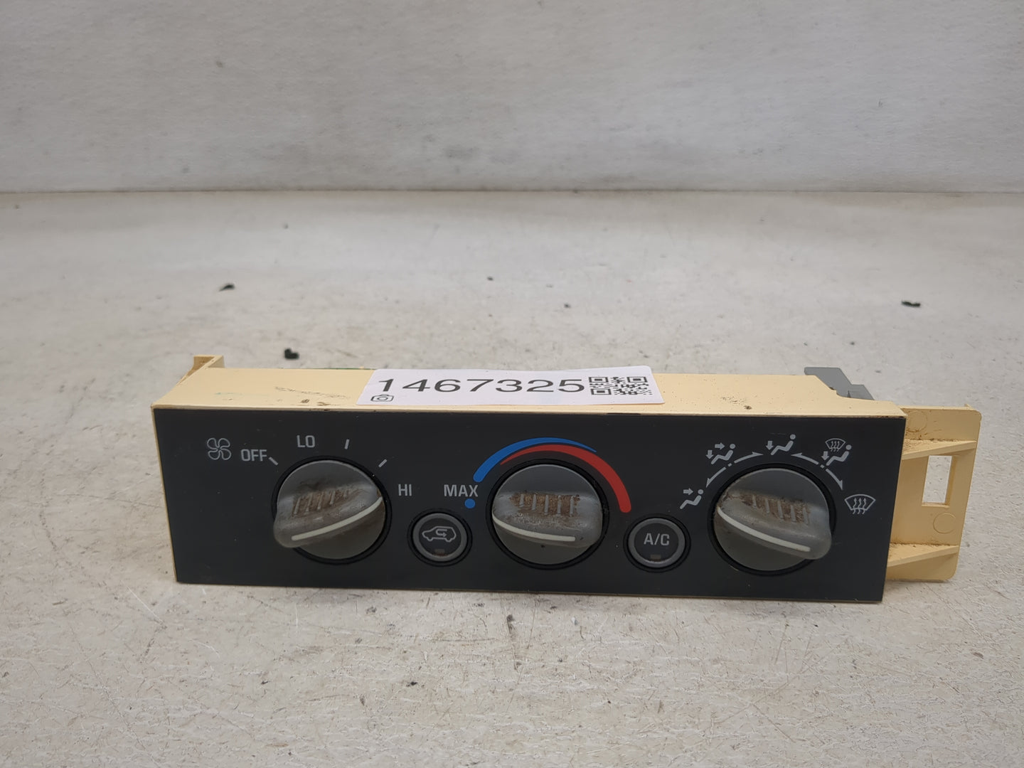 1997 Gmc Sierra 2500 Climate Control Module Temperature AC/Heater Replacement P/N:16199266 Fits Fits 1996 1998 1999 2000 OEM