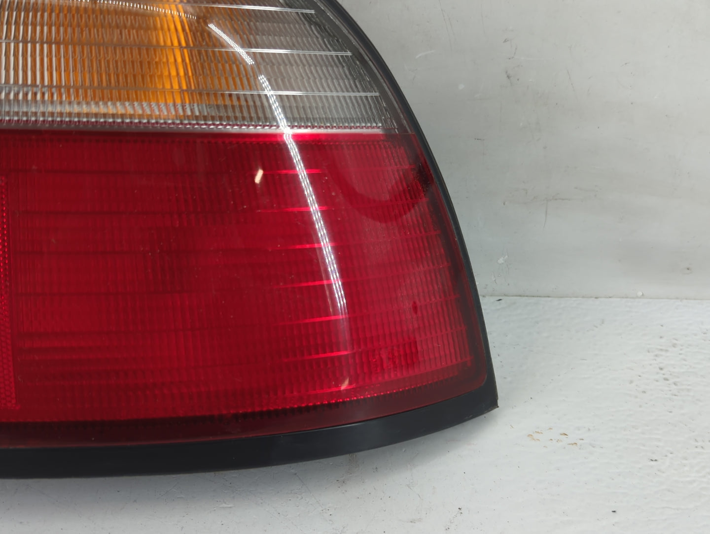 1996-1997 Honda Accord Tail Light Assembly Passenger Right OEM Fits Fits 1996 1997 OEM Used Auto Parts - Oemusedautoparts1.c