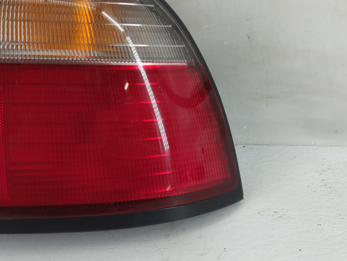 1996-1997 Honda Accord Tail Light Assembly Passenger Right OEM Fits Fits 1996 1997 OEM Used Auto Parts - Oemusedautoparts1.c