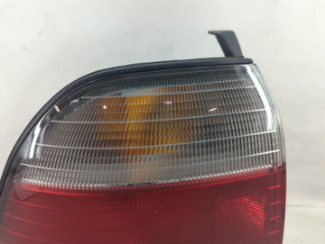 1996-1997 Honda Accord Tail Light Assembly Passenger Right OEM P/N:043-1285 Fits Fits 1996 1997 OEM Used Auto Parts