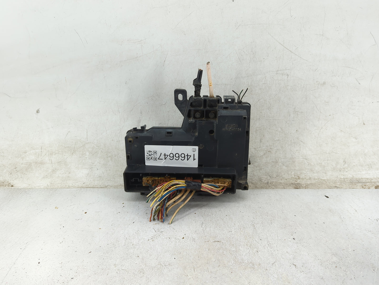 1997 Honda Accord Fusebox Fuse Box Panel Relay Module Fits OEM Used Auto Parts - Oemusedautoparts1.com