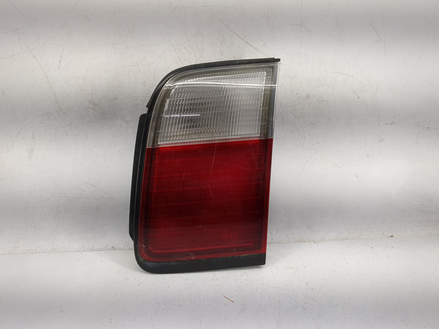 1996-1997 Honda Accord Tail Light Assembly Driver Left OEM P/N:043-1268 Fits Fits 1996 1997 OEM Used Auto Parts - Oemusedaut