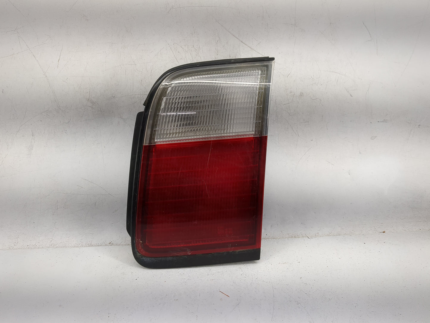 1996-1997 Honda Accord Tail Light Assembly Driver Left OEM P/N:043-1268 Fits Fits 1996 1997 OEM Used Auto Parts - Oemusedaut