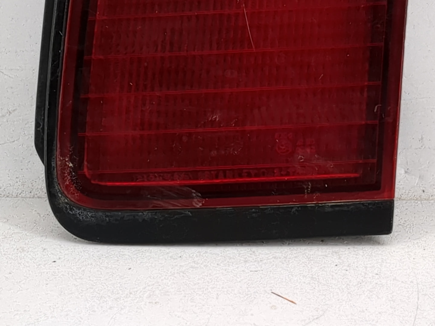 1996-1997 Honda Accord Tail Light Assembly Driver Left OEM P/N:043-1268 Fits Fits 1996 1997 OEM Used Auto Parts - Oemusedaut